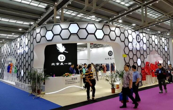 上海服裝展臺搭建公司 上海服裝展臺搭建公司