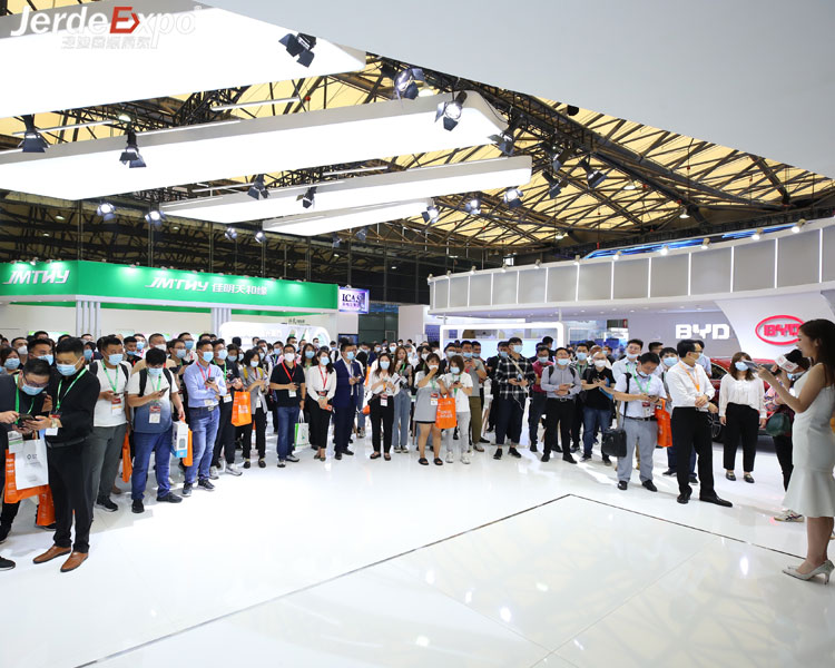 上海展會布置搭建中燈光設計的原則與注意事項有哪些? 上海展會布置搭建中燈光設計的原則與注意事項有哪些?